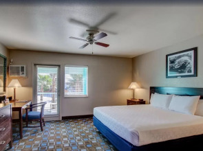 The Nautical Beachfront Resort