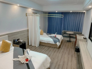 G.C Royal Hotel