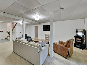 203hawtd 5 Bedroom Home