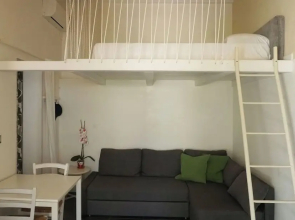 Dependance in villa con piscina