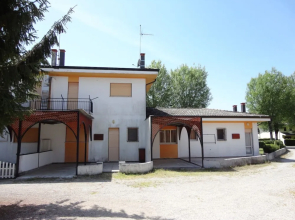 Beautiful House in a Great Location Near the Beach by Beahost Rentals