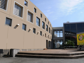 Izu-Kogen Wan Wan Paradise Condominium