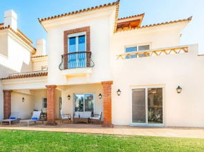 Villa Monte Rei 7 in Vila Nova de Cacela