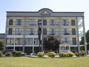 Spark by Hilton Kodak