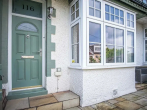 Overland Road 4 Bed House Mumbles