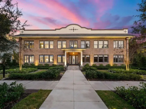 The Adaline 6 Gorgeous Hyde Park Apartment