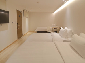 Simplestay Chatuchak, Surestay Collection By Best Western