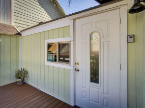 Avalon Cottage < Half-mi to Beaches & Crescent Ave