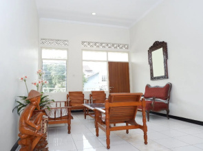 New Mira Hotel