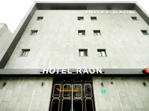 Hotel Raon