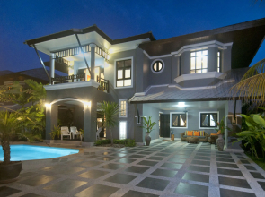 Baan Santhiya Villa 4