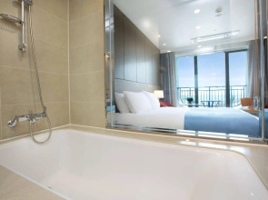 Hotel Whistlelark Jeju