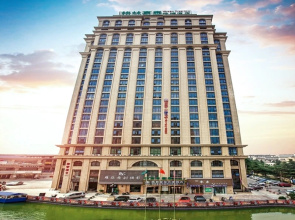 GreenTree Inn Yan an Luochuan Fuqian Street Express Hotel