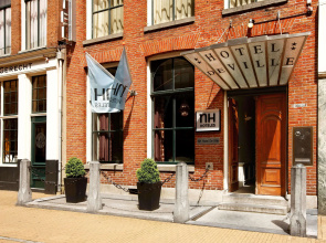Halbert Hotel