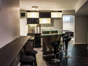 Large vacation home! 3 level 8 beds