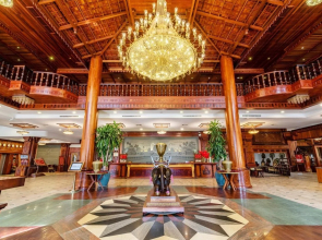 Empress Angkor Resort & Spa