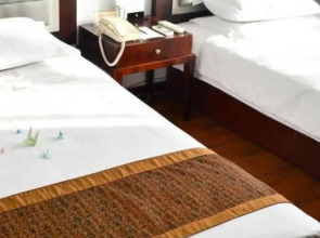 Qianyuan Jingyang Hotel
