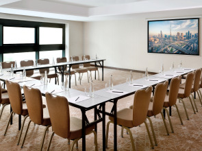 Mövenpick Hotel Apartments Downtown Dubai