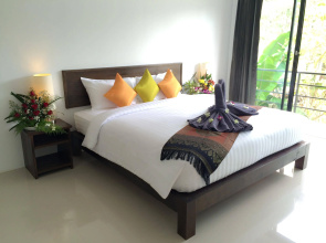 The Seashore Kamala Service Apartment