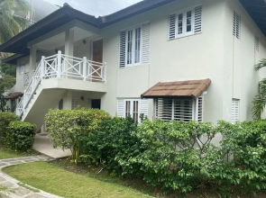 Finest Accommodation Renfrew Place