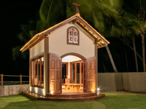 Costa Dourada Village