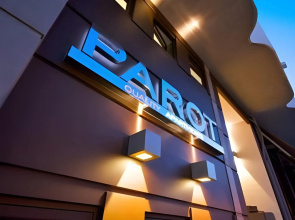 Parot