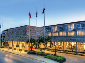 Tanoa International Dateline Hotel