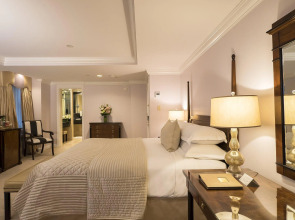 The Michelangelo Hotel