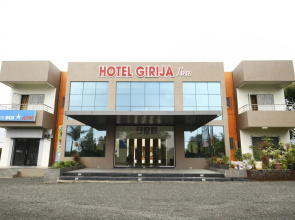 Hotel Girija