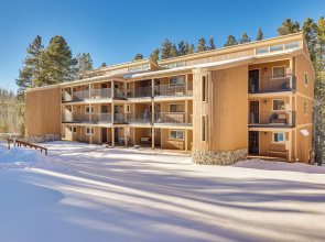 Colorado Condo ~ 2 Mi to Winter Park Resort!