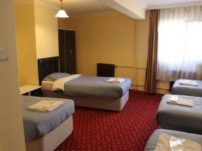 Istanbul Paris Hotel & Hostel