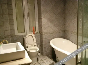 Chengdu Xinwei Guojiyigong Youth Hostel