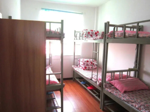 Zhangye Lvan Hostel