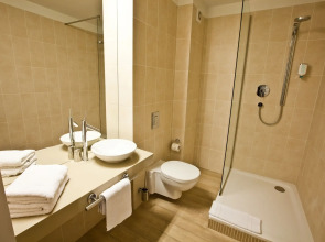 Platinum Apartments Aparthotel