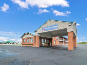 Motel 6 Metropolis, IL