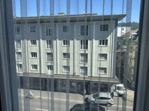 Nest - Baarerstrasse 43 & 45