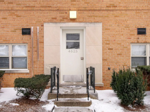 Fascinating 1BR Apartment in Skokie