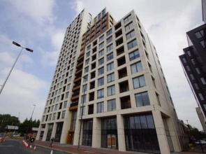 Brand new Luxury 2-bed Flat With Stunning Views