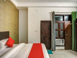 OYO 77336 Happy Stay Inn