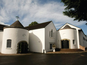 Dunadry Hotel and Gardens