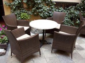 Hotel U Zlateho Jelena