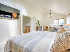 Copper Mtn Resort Duplex w/ Golf Course Views!