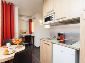 Villa Serafina Apartments