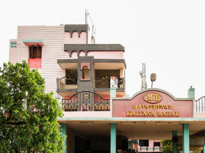 OYO 62852 Olympic Club House