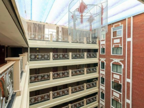 Fulide Holiday Hotel (Pangdonglai Branch, Pingyuan Road, Xinxiang)