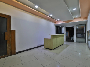 SPOT ON 39918 Hotel Pakas