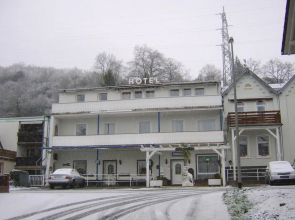 Star Hotel