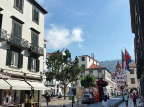 Edificio Charles 202