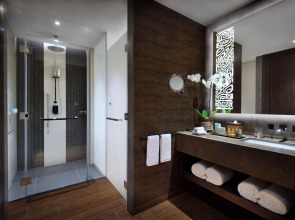 Lapita, Dubai Parks and Resorts, Autograph Collection