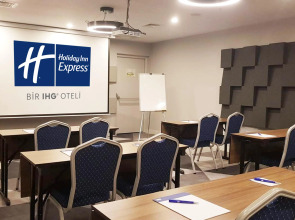 Holiday Inn Express Istanbul - Atakoy Metro by IHG